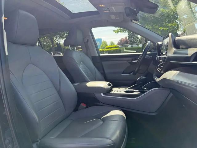 2021 Toyota Highlander Hybrid XLE