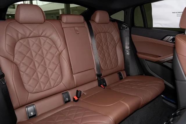2027 BMW X6 xDrive40i