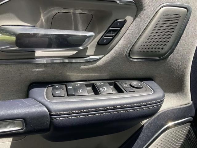 2022 Ram 1500 Limited Crew Cab 4x2 5'7" Box