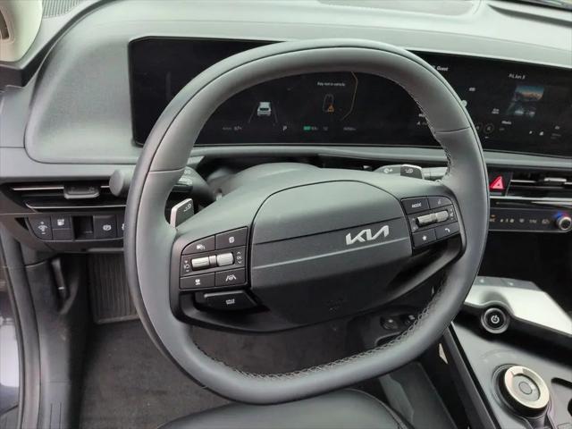 2025 Kia EV6 Light Long Range RWD