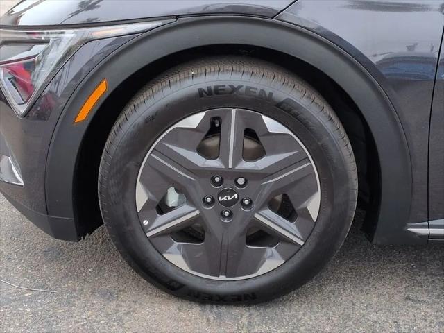 2025 Kia EV6 Light Long Range RWD