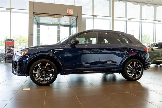 2025 Audi Q3 Premium 45 TFSI S line quattro Tiptronic