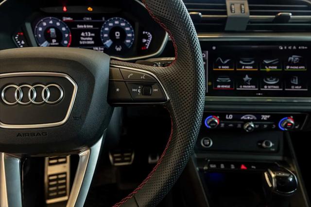 2025 Audi Q3 Premium 45 TFSI S line quattro Tiptronic