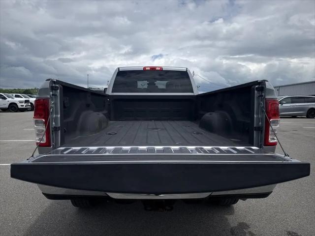 2024 Ram 3500 Big Horn Crew Cab 4x4 8' Box