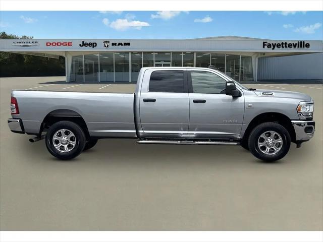 2024 Ram 3500 Big Horn Crew Cab 4x4 8' Box