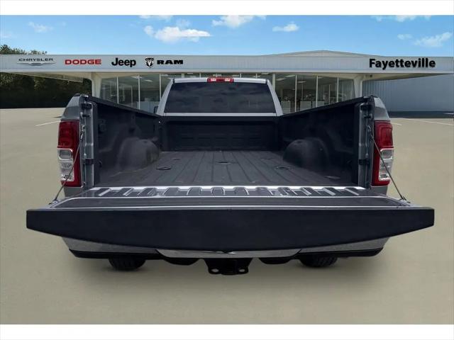 2024 Ram 3500 Big Horn Crew Cab 4x4 8' Box