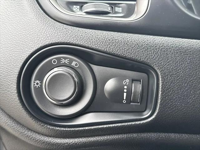 2023 Jeep Renegade Latitude 4x4
