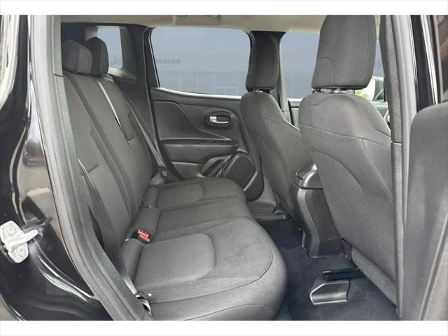 2023 Jeep Renegade Latitude 4x4