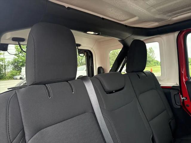 2020 Jeep Wrangler Sahara 4x4