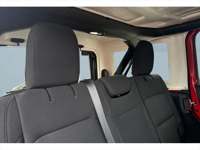 2020 Jeep Wrangler Sahara 4x4
