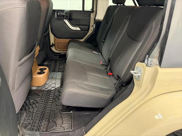 2017 Jeep Wrangler Unlimited Sahara 4x4