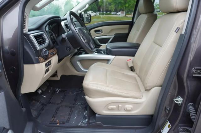 2017 Nissan Titan SL