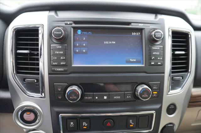 2017 Nissan Titan SL