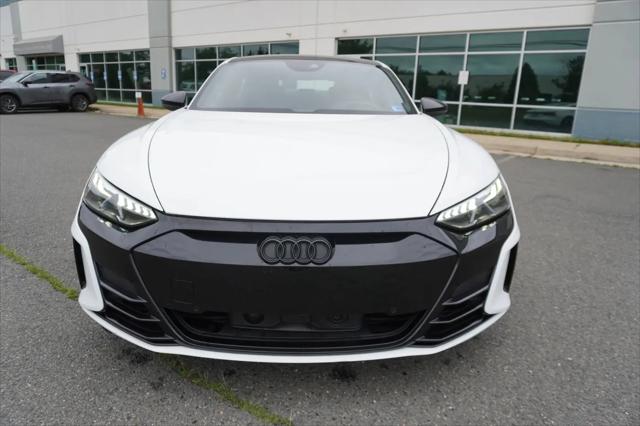 2022 Audi e-tron GT Premium Plus quattro