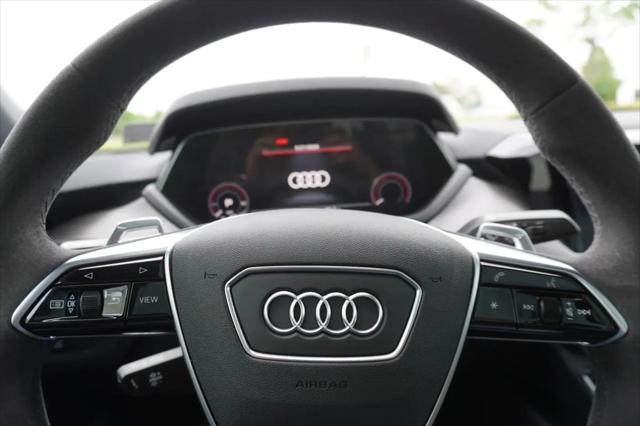 2022 Audi e-tron GT Premium Plus quattro