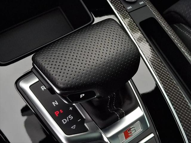 2025 Audi SQ5 Premium Plus TFSI quattro Tiptronic
