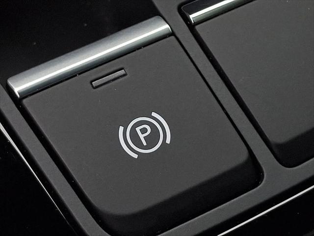 2025 Audi SQ5 Premium Plus TFSI quattro Tiptronic