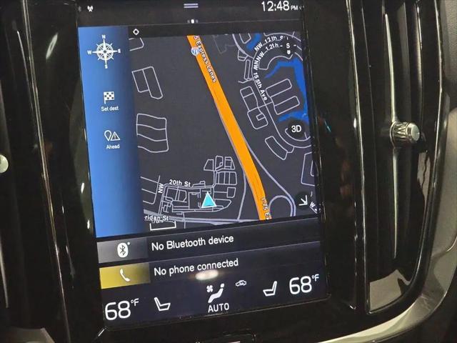 2020 Volvo S60 T6 Momentum