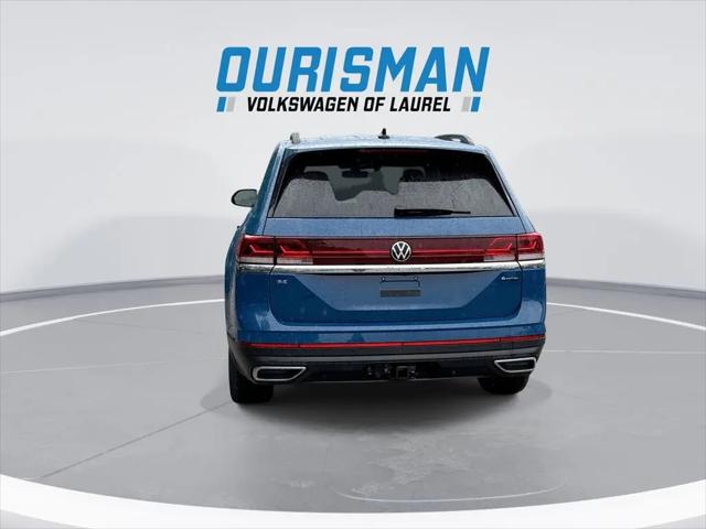 2026 Volkswagen Atlas SE with Technology