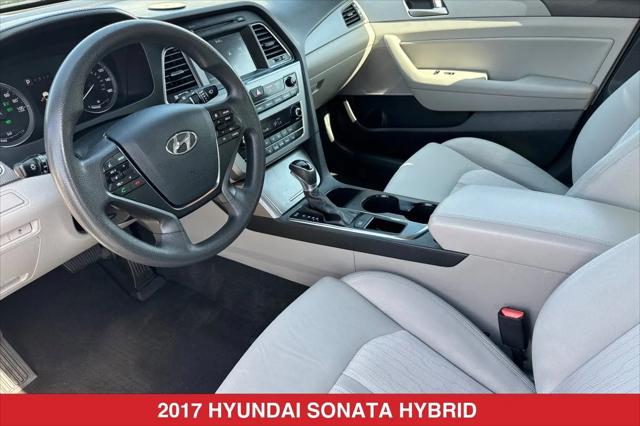 2017 Hyundai Sonata Hybrid SE