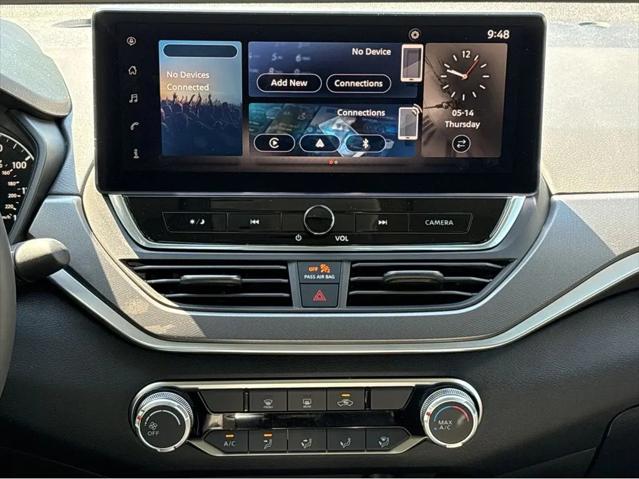 2026 Nissan Altima SR FWD