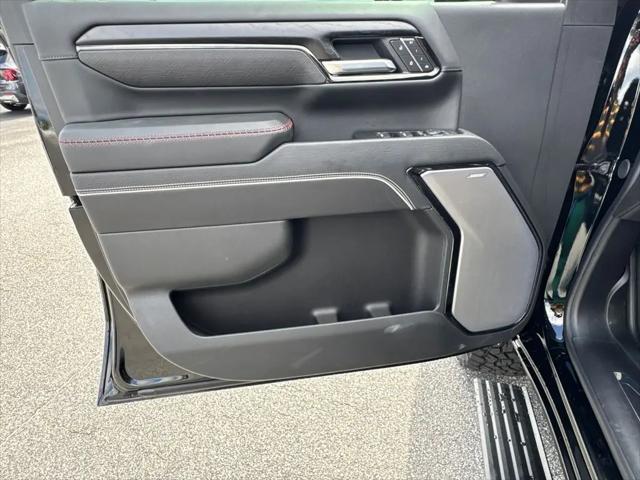 2026 GMC Sierra 2500HD Crew Cab, Standard Bed, AT4X, 4WD