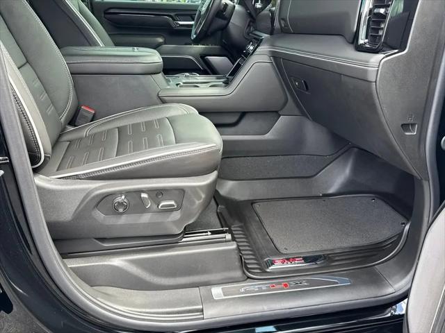 2026 GMC Sierra 2500HD Crew Cab, Standard Bed, AT4X, 4WD