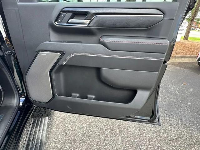 2026 GMC Sierra 2500HD Crew Cab, Standard Bed, AT4X, 4WD