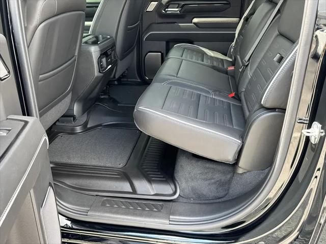 2026 GMC Sierra 2500HD Crew Cab, Standard Bed, AT4X, 4WD