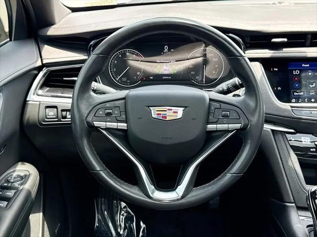 2023 Cadillac XT6 FWD Luxury
