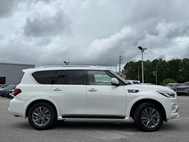 2024 INFINITI QX80 LUXE AWD