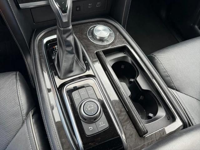 2024 INFINITI QX80 LUXE AWD