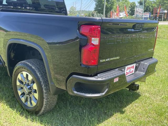 2025 Chevrolet Silverado 2500HD 4WD Crew Cab Standard Bed Custom