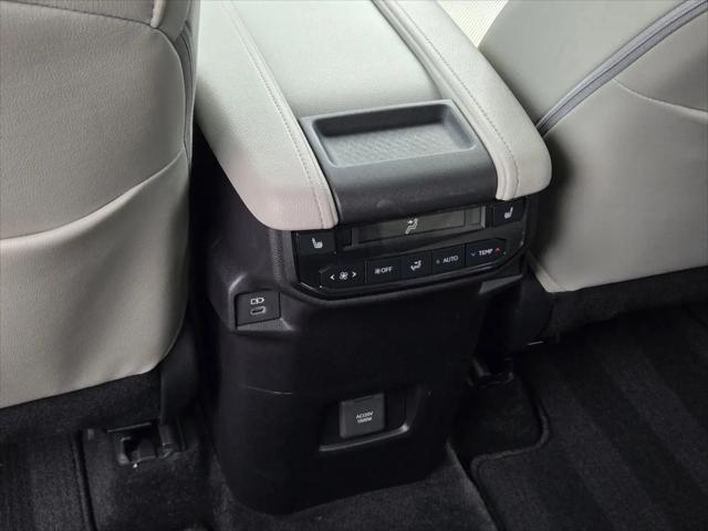2025 Toyota Grand Highlander Hybrid Limited MAX