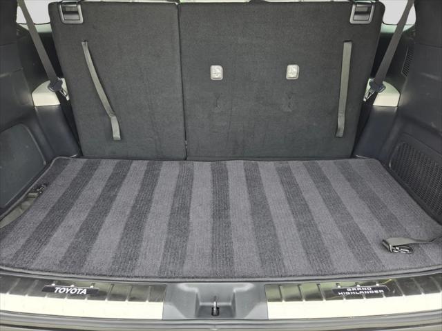 2025 Toyota Grand Highlander Hybrid Limited MAX