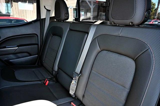 2021 GMC Canyon 4WD Crew Cab Short Box AT4 - Cloth