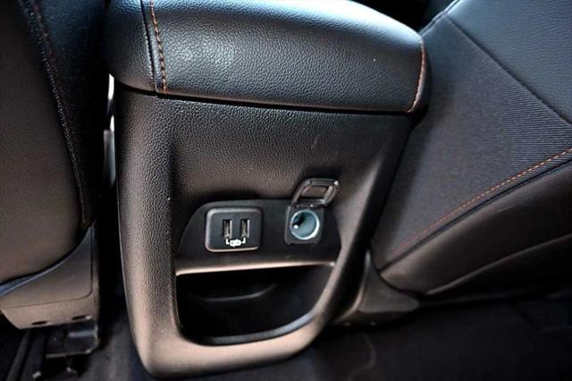 2021 GMC Canyon 4WD Crew Cab Short Box AT4 - Cloth