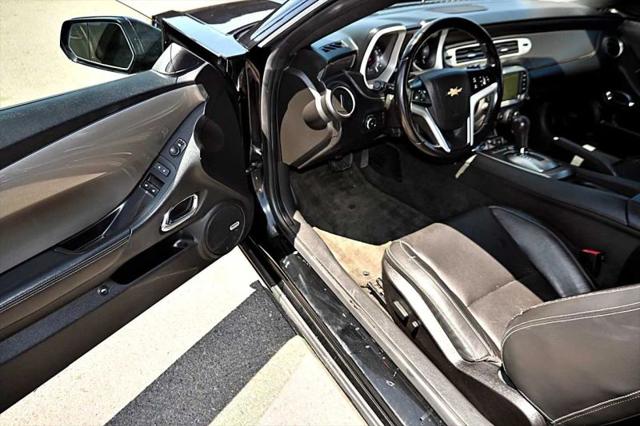 2015 Chevrolet Camaro 2LT