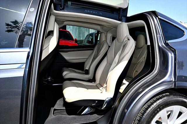 2017 Tesla Model X 75D