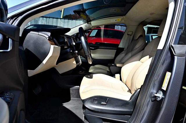 2017 Tesla Model X 75D