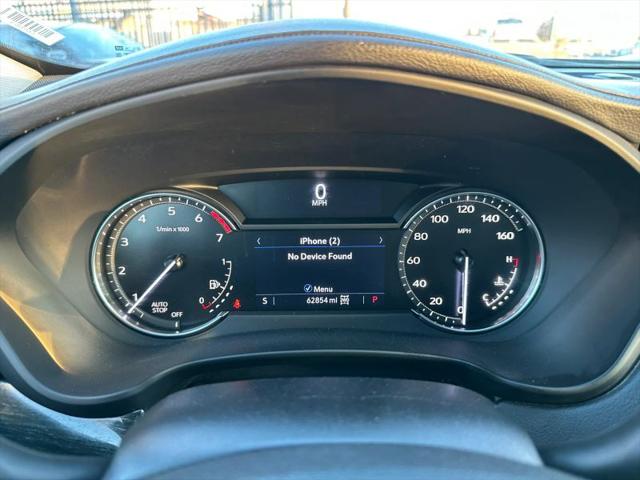 2023 Cadillac XT4 AWD Premium Luxury