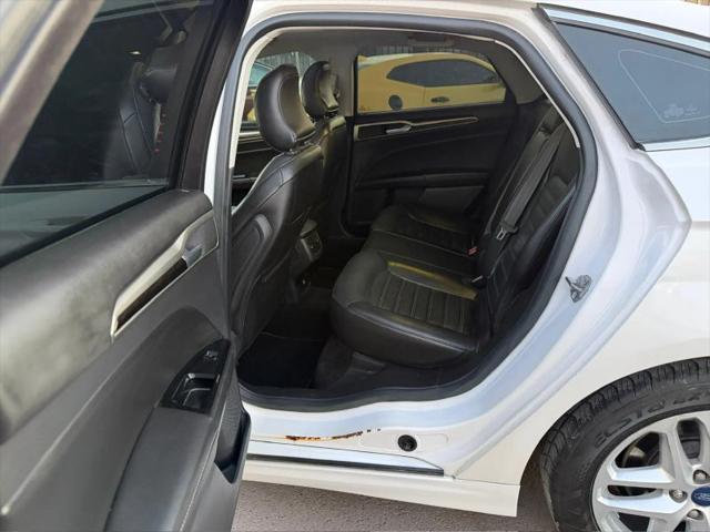 2015 Ford Fusion SE