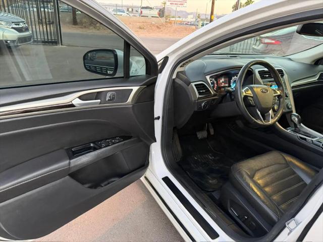 2015 Ford Fusion SE