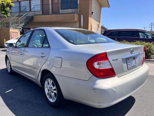 2004 Toyota Camry LE V6