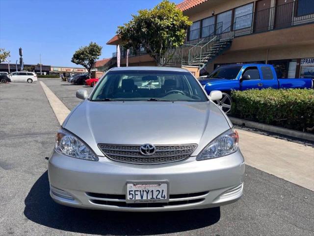 2004 Toyota Camry LE V6