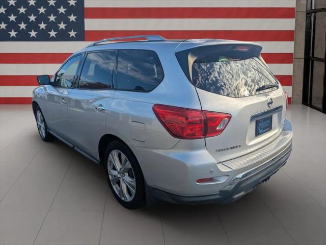 2018 Nissan Pathfinder SL