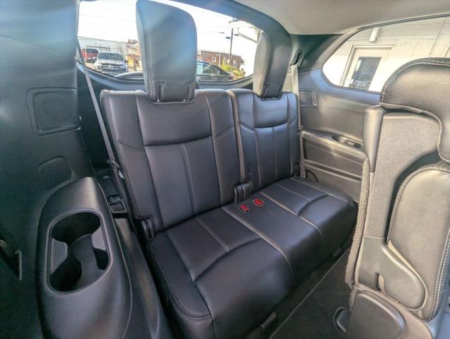2018 Nissan Pathfinder SL