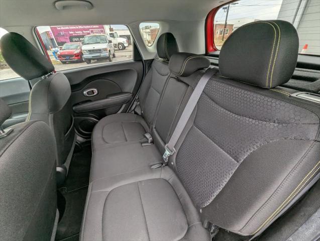 2015 Kia Soul +