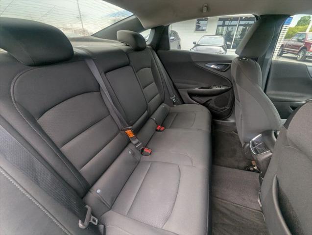 2017 Chevrolet Malibu 1LT