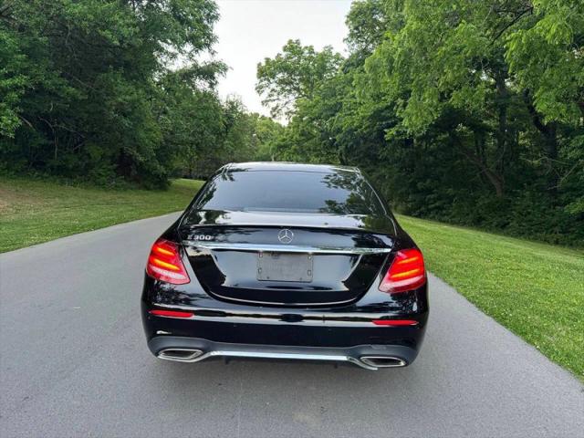 2018 Mercedes-Benz E-CLASS E 300 E 300
